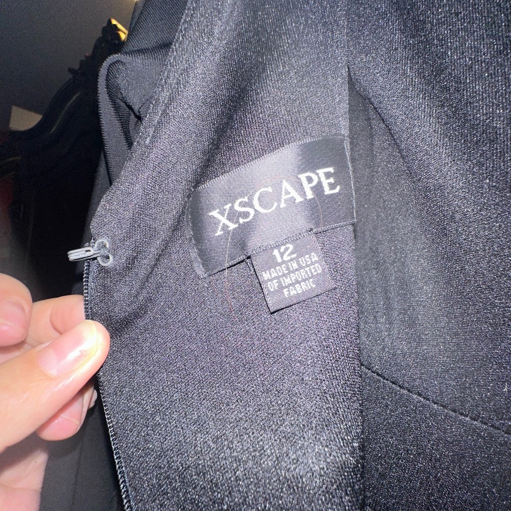 Xscape 3/4 quarter sleeve black evening gown - Picture 10 of 13